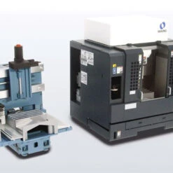 Fine Molds 1/20 Vertical Machining Center Makino V33i Plastic Model -Japan Figure shop 4536318155010 4 00056.1649146180