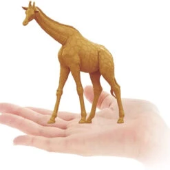 Kaiyodo ARTPLA 1/35 Tourist And Giraffe Set Plastic Model -Japan Figure shop 4537807190116 fed414b7b9e409e9b39b610f4d303ee9 45517.1652251268