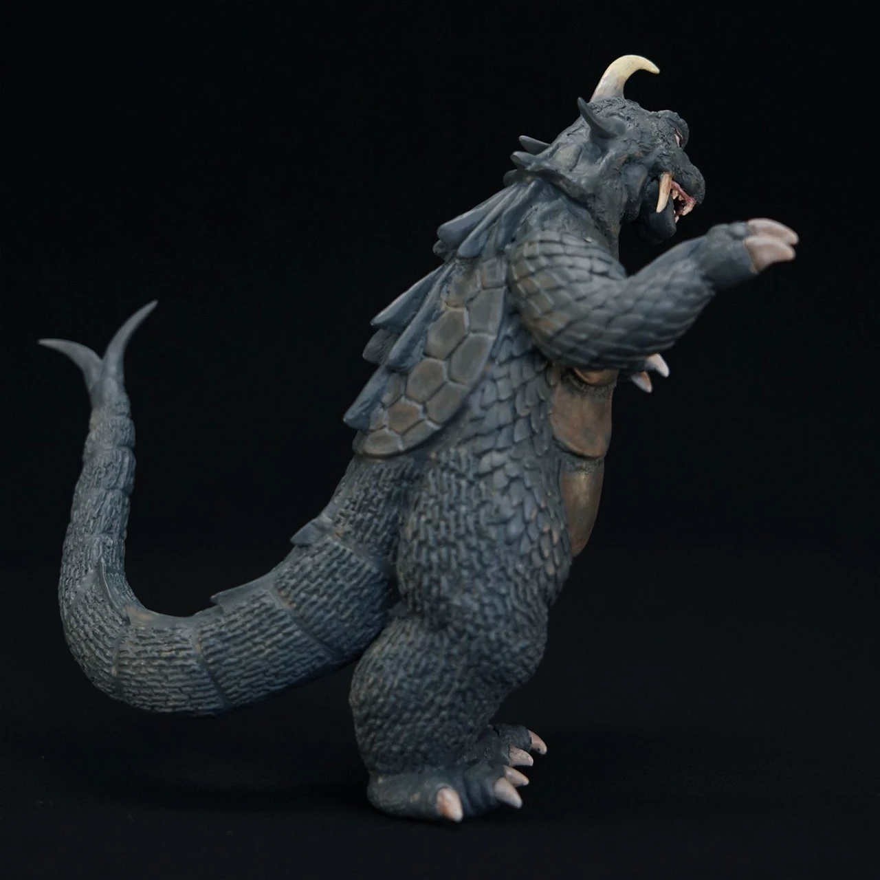 Kaiyodo 1/200 Gomess Soft Vinyl Kit (Ultraman) 3 Kaiyodo 1/200 Gomess Soft Vinyl Kit (Ultraman) - Image 3