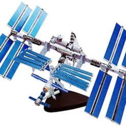 Aoshima 4D Puzzle 1/450 International Space Station And Space Shuttle Plastic Model -Japan Figure shop 4905083104682 9a076a865a95de75cfa8b0af985fcbad 84929.1611815579