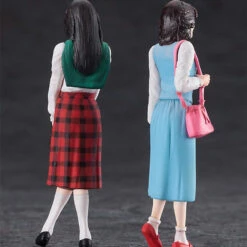 Hasegawa 91089 80's Girls Figure (2pcs) 1/24 Scale Kit -Japan Figure shop 4967834291089 dea04a397b6d04674bed91cdfdb37011 22631.1586492295