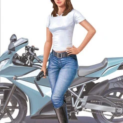Hasegawa SP451 REAL FIGURE COLLECTION NO.01 GIRLS RIDER 1/12 Scale Kit